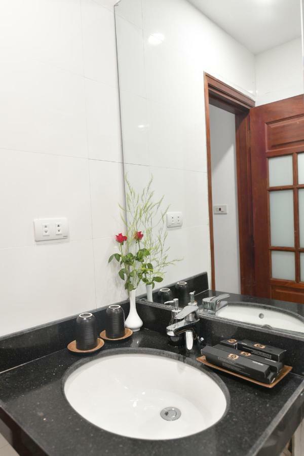Hanoi Elpis Grand Hotel Екстериор снимка